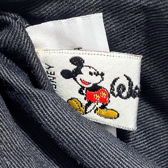 NWT Mickey Mouse Wristlet from With 2 Official Mickey Mouse Club Member Pins - Picture 6 of 13